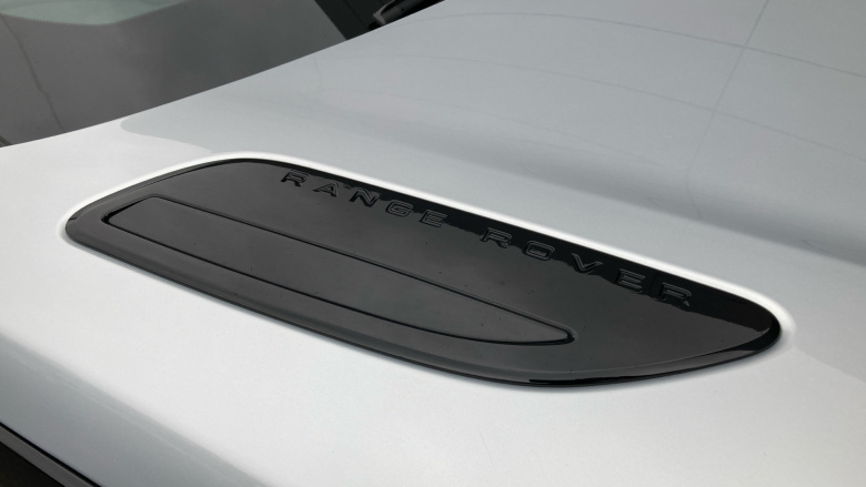 Land Rover Range Rover Velar 2.0 D200 R-Dynamic HSE 5dr Auto Diesel Estate